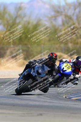 media/Mar-12-2022-SoCal Trackdays (Sat) [[152081554b]]/Turn 2 (1145am)/